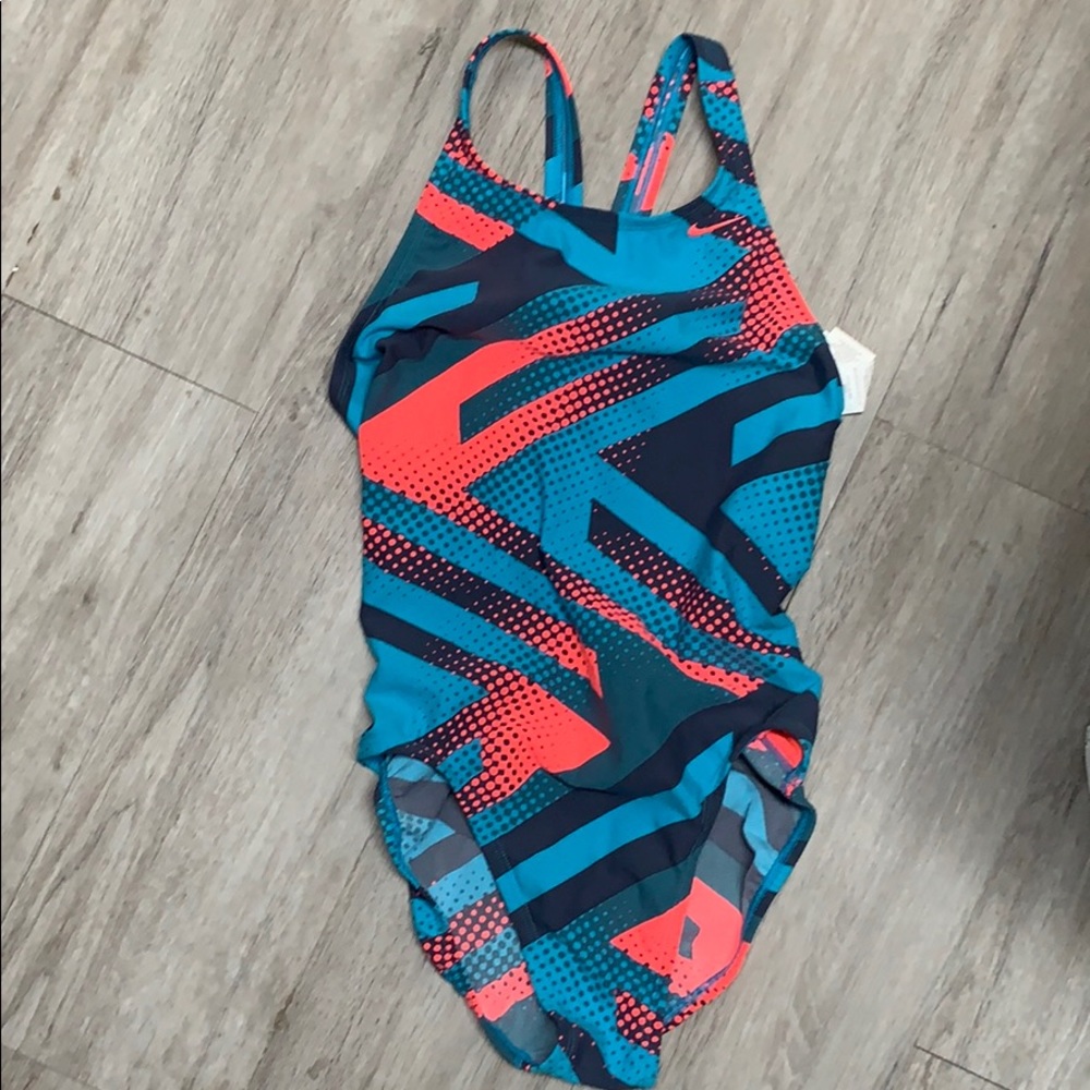 Nike swimsuit size 8